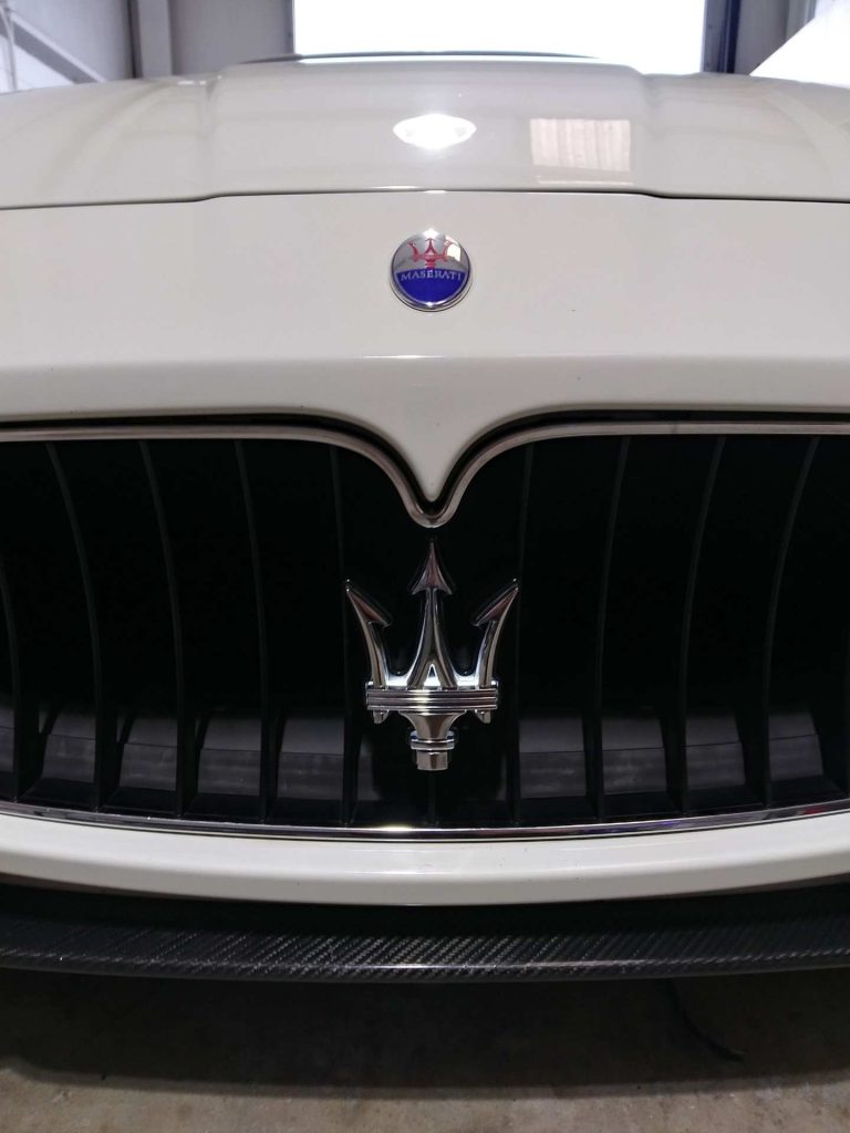 2014 Maserati Gran Turismo Custom Headlights Trident