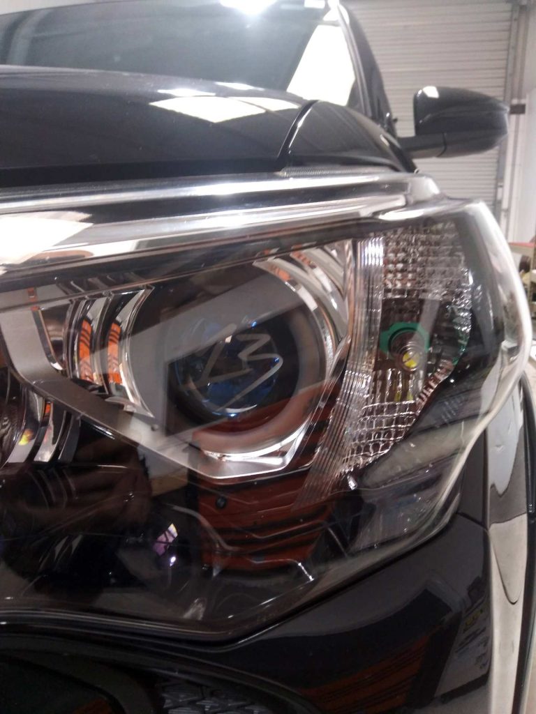 2018 Toyota 4Runner Custom Headlights Largo